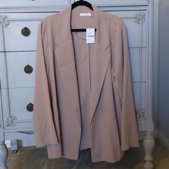 lush crepe blazer